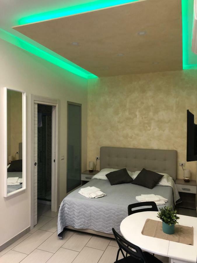 Room25Mq Picasso 切尔科拉 外观 照片